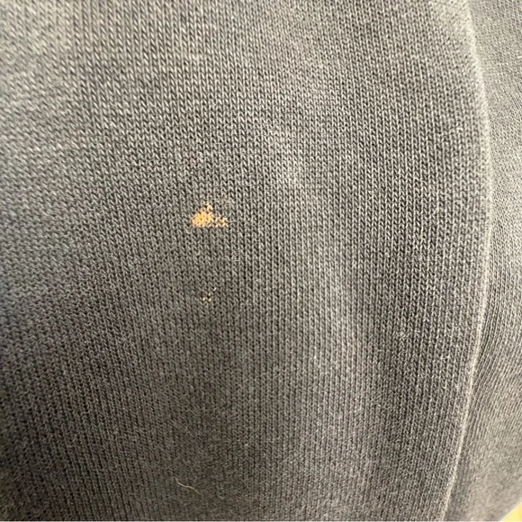 Women’s Under Armour Black Joggers with Some Bleach Spots size medium loose fit - Picture 4 of 13